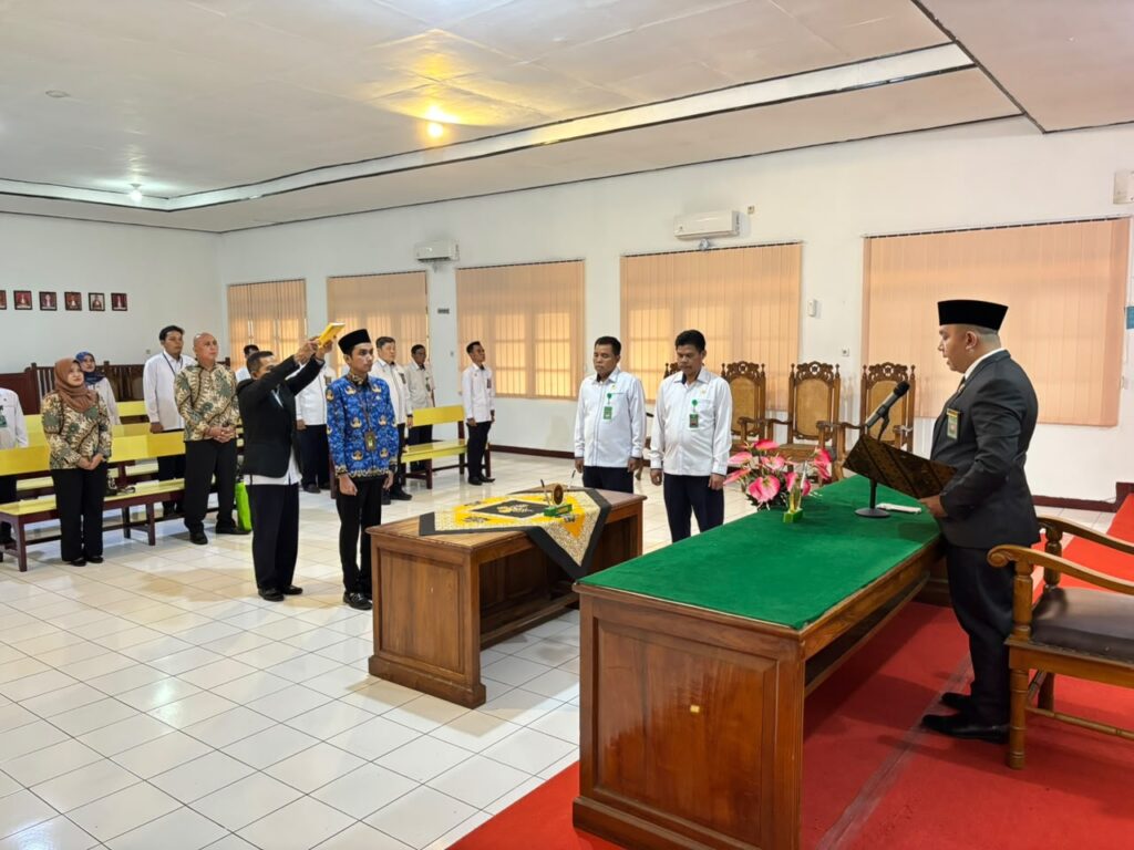 Pengambilan Sumpah/Janji Pegawai Negeri Sipil (PNS) atas nama Andra Reka Putra, S.T.